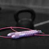 Corde à Sauter Rose Gold avec Cable Rose devant Kettlebell