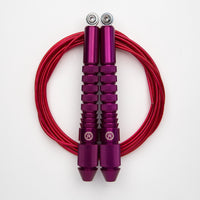 Corde à sauter Amethyste avec câble enrobé rouge