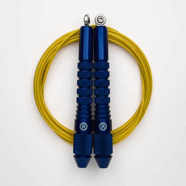 Corde à sauter bleu avec câble enrobé jaune
