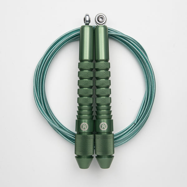 Corde à sauter verte avec câble enrobé vert